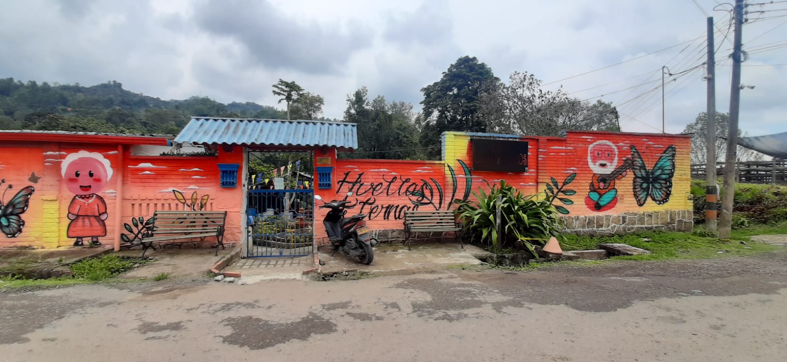 Adultos mayores de la fundación